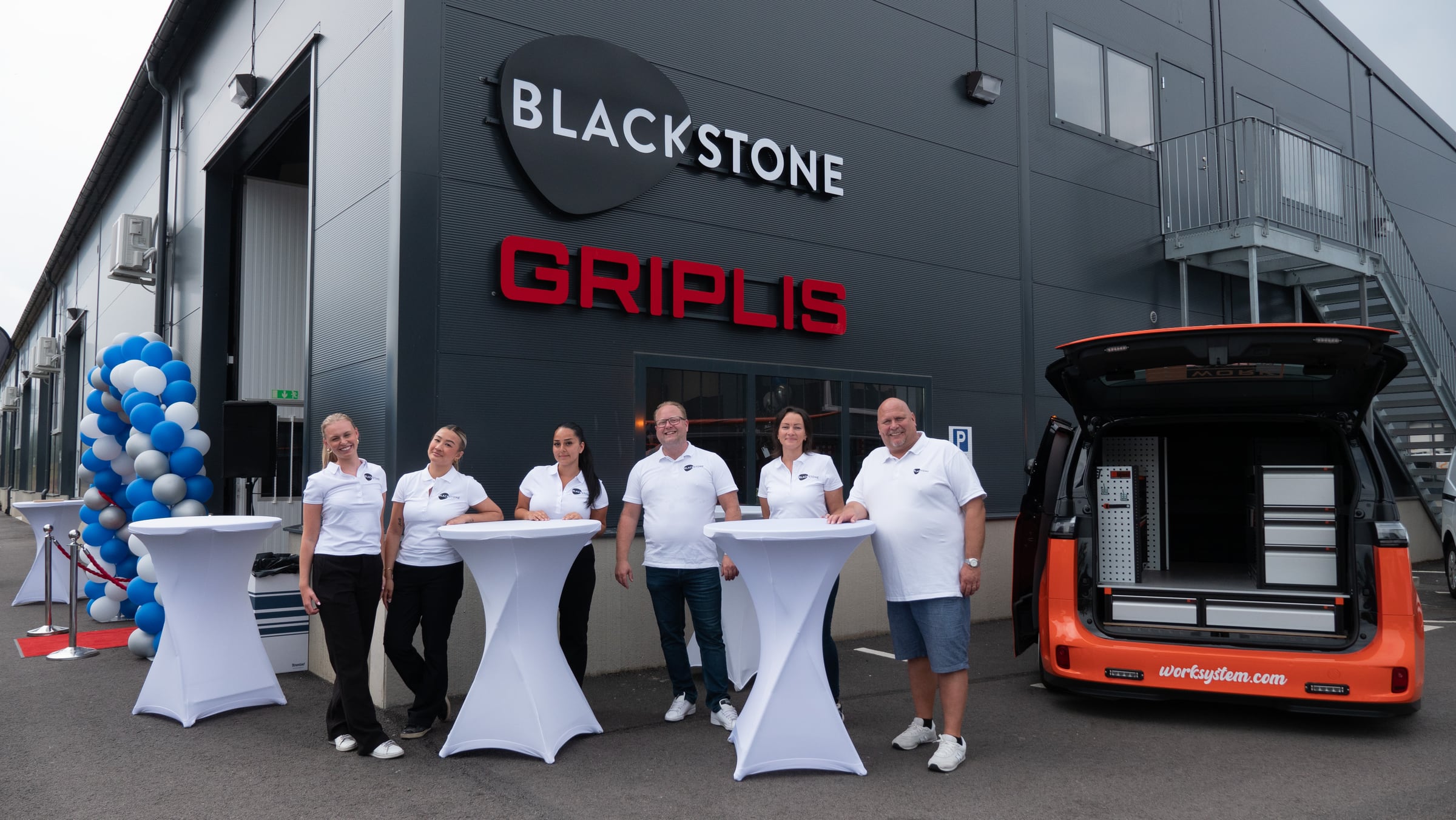 Fasadskyltar · 3D LED-skylt för Blackstone + Griplis i Stockholm – foto 5 av 31