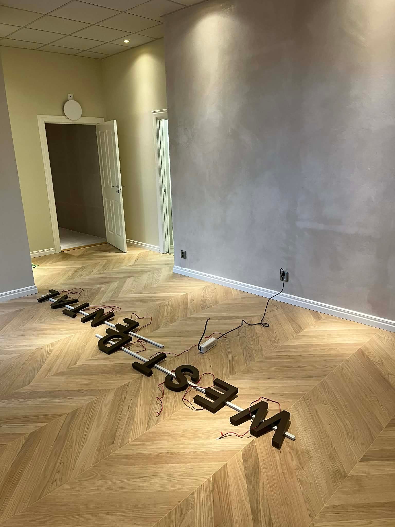 Fasadskylt · 3D-bokstäver för West Dental i Malmö – foto 5 av 21