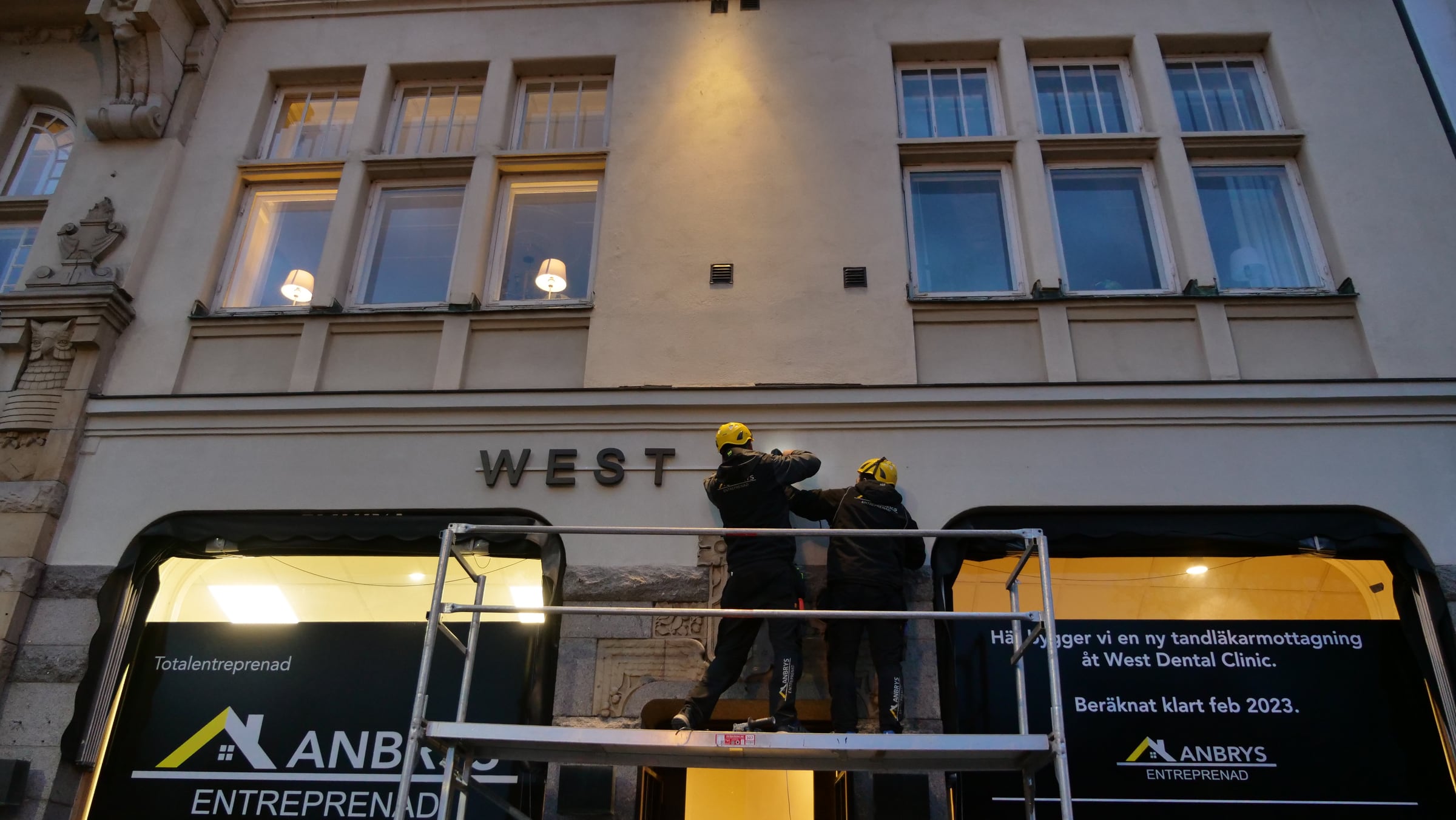 Fasadskylt · 3D-bokstäver för West Dental i Malmö – foto 8 av 21