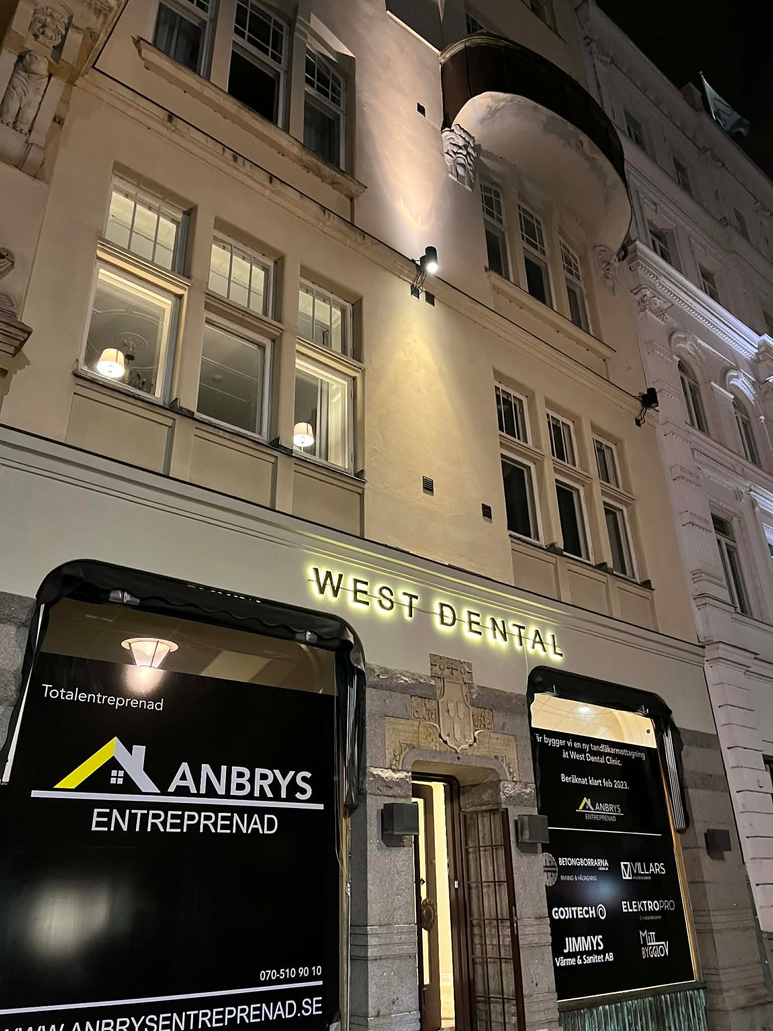Fasadskylt · 3D-bokstäver för West Dental i Malmö – foto 15 av 21