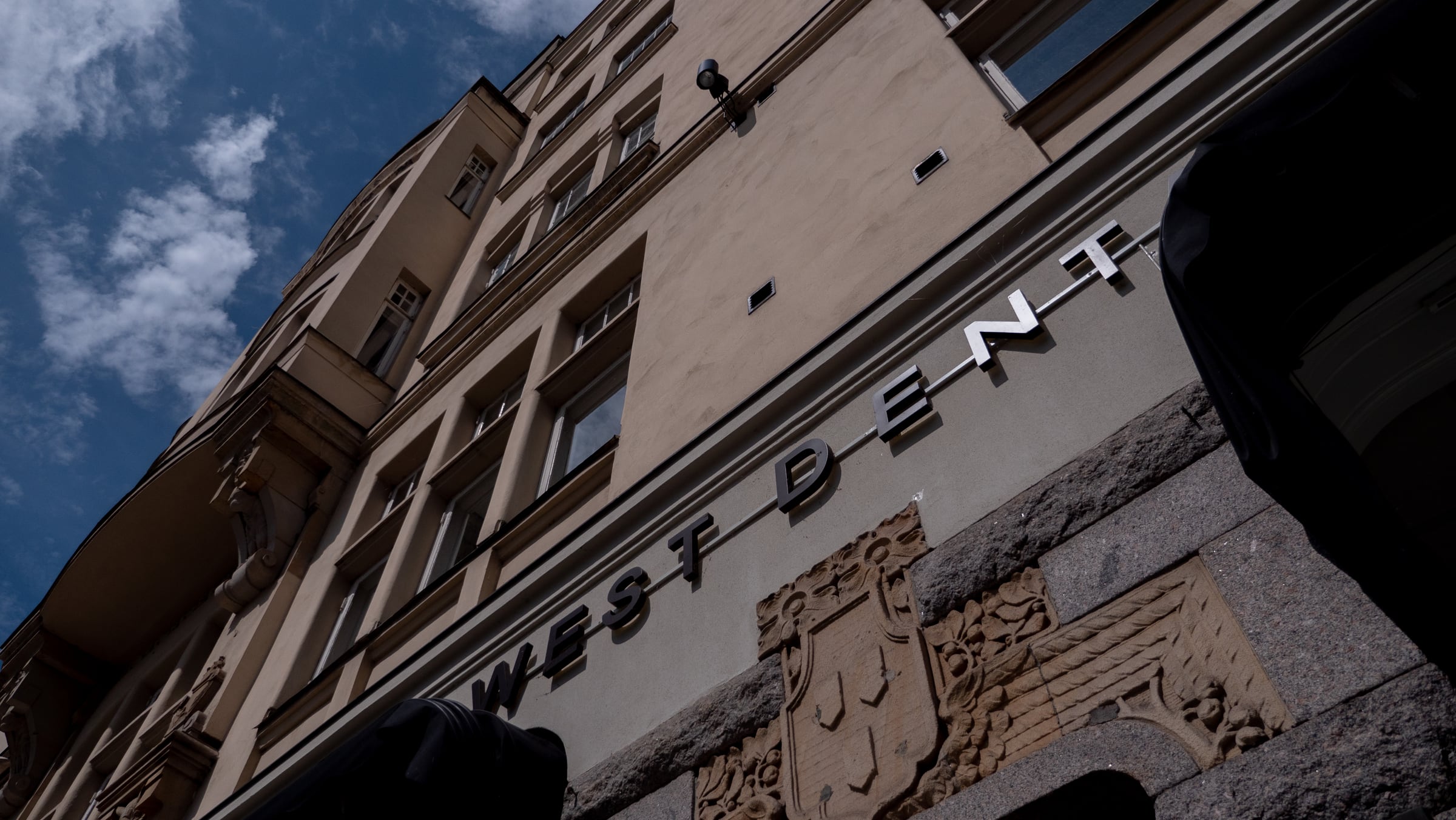 Fasadskylt · 3D-bokstäver för West Dental i Malmö – foto 21 av 21